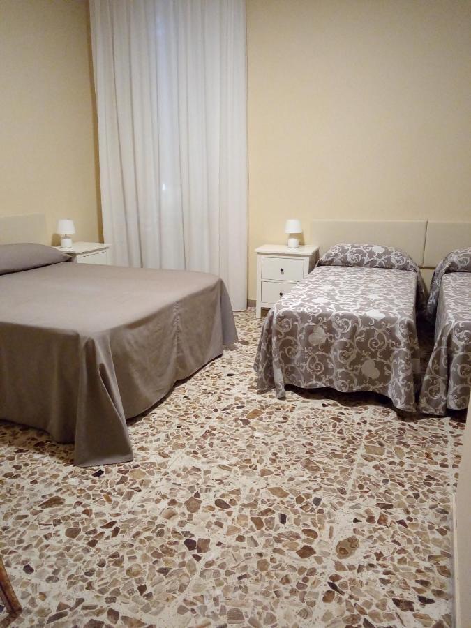 Hotel Stipino Lucca Eksteriør billede